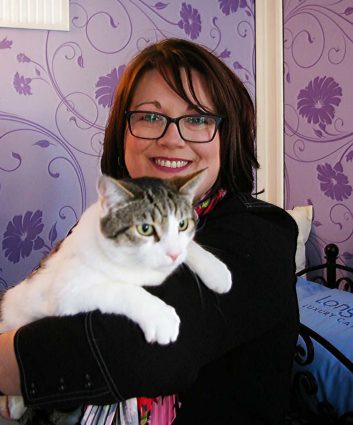 Lou Jones Longcroft Luxury Cat Hotel Flitwick Bedfordshire